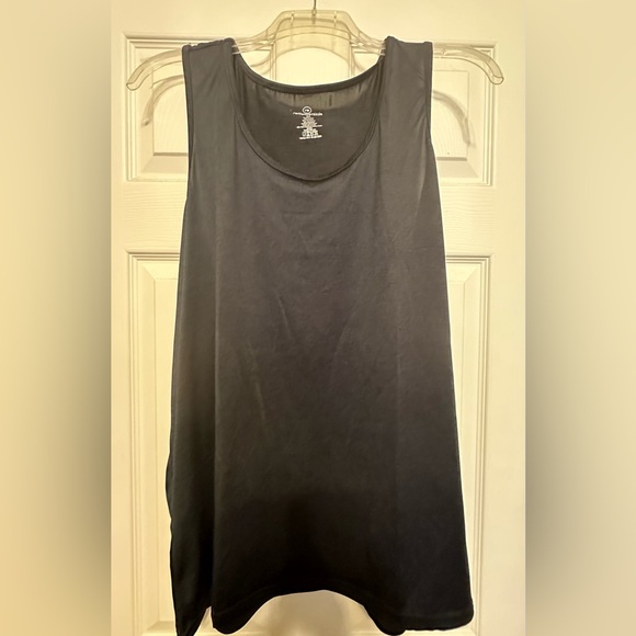 Pack of five racer back tank tops. Size 3X. Never worn. Smoke free home. - Picture 1 of 5